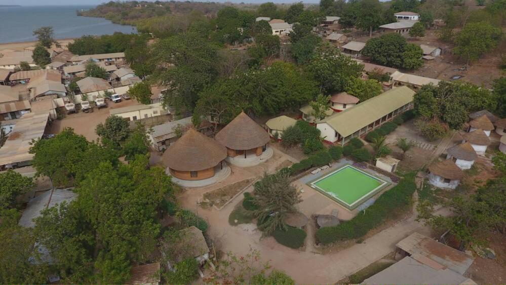Tendaba Camp Hotel Buitenkant foto